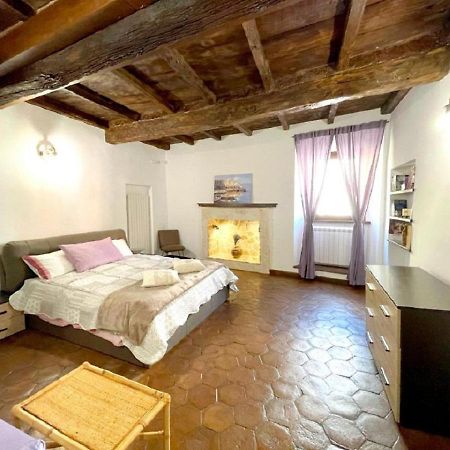 Appartement Casa Del Glicine-Monolocale Centro Storico Con Parcheggio Gratuito, E Self Check-In à Bagnoregio Extérieur photo